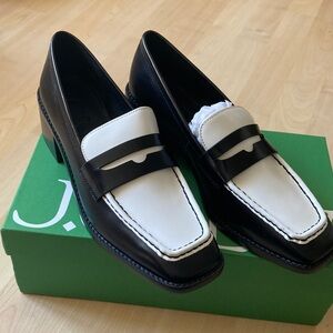 New in box J.Crew Black and White Square toe Loafers Sz 10.5